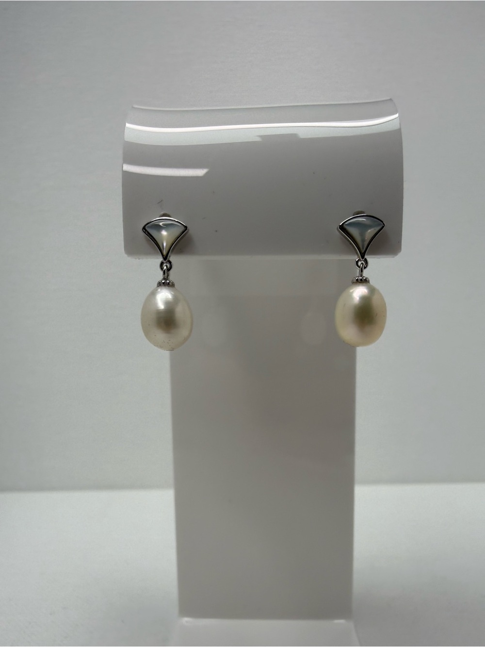 925 Sterling Silver Pearl Drop Earrings - White Pearl - Picture 2 of 15